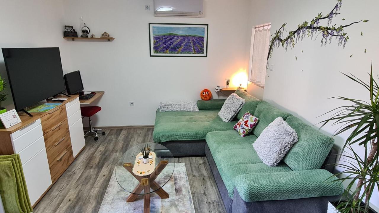Greenhill Apartment Pula